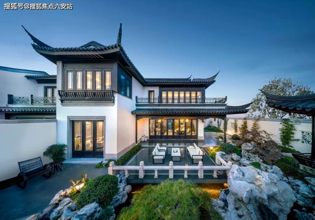 蓝城桃李春风萧山南：148-230㎡山水中式排屋 毛坯交付 